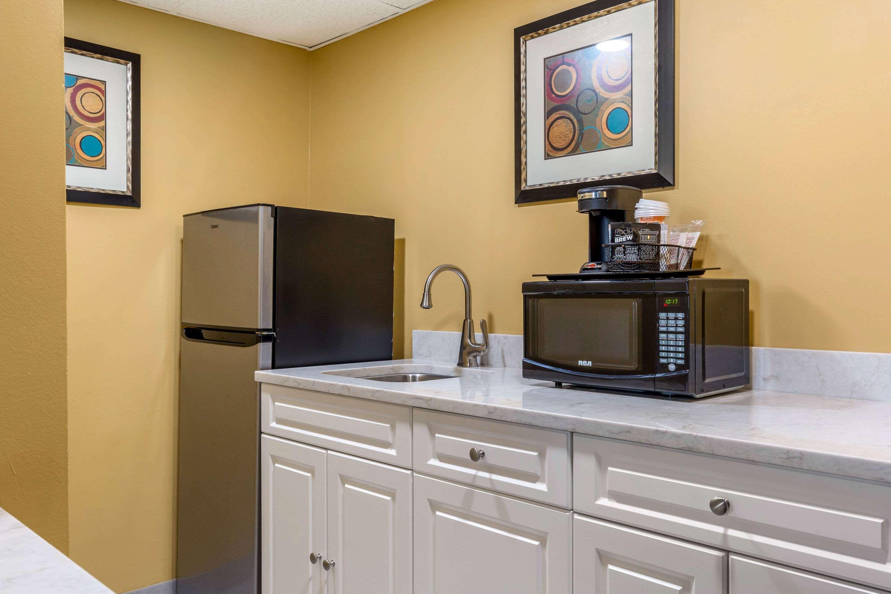 Quality Inn Old Saybrook - Westbrook Экстерьер фото